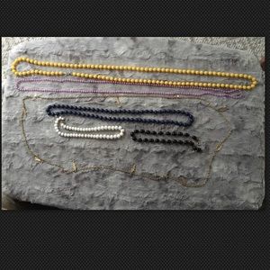 Vintage necklace lot