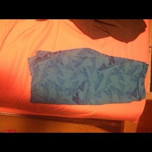 LuLaRoe TC (Tall and Curvy) blue chihuahua legging