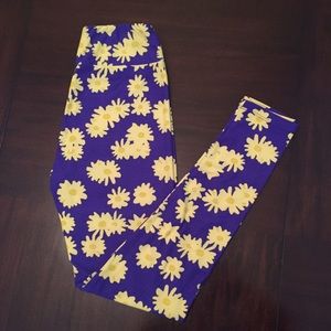 UNICORN LULAROE OS LEGGINGS!