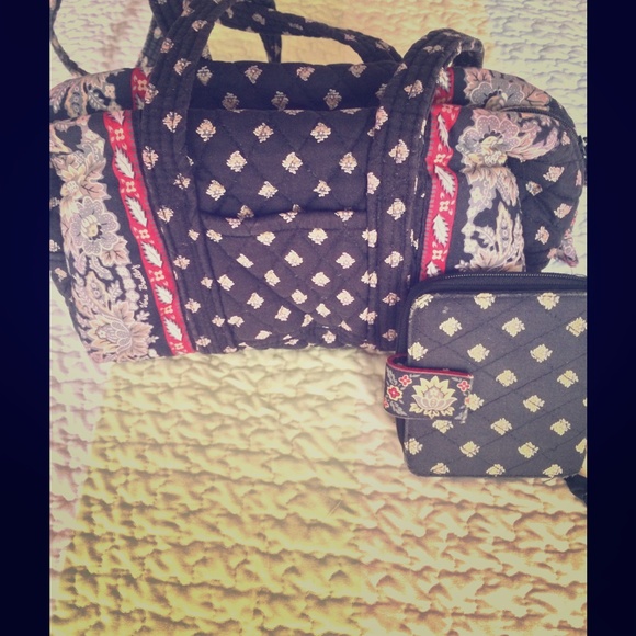 *SALE*Vera Bradley purse and wallet bundle