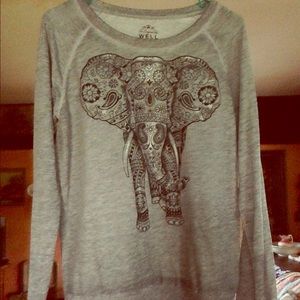 Very cute sweatshirt with elephant. Size small