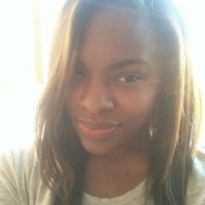 Meet your Posher, Alia