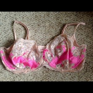 Victoria's Secret bra 38DD