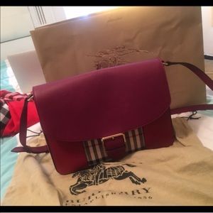 New Burberry Bag 👝💖