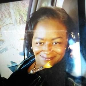 Meet your Posher, Ya-ya