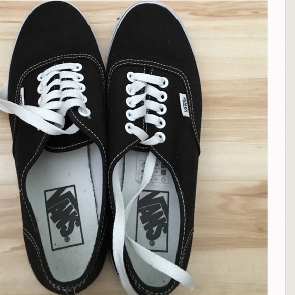 Vans Shoes - Black Vans