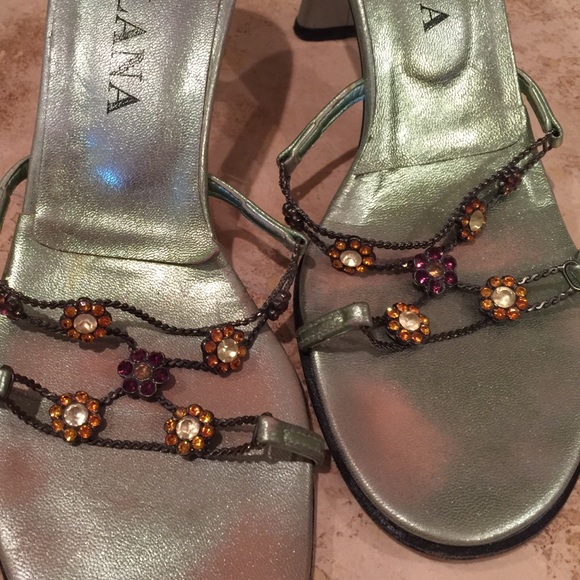 Sandals - Picture 2 of 2