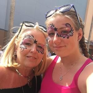 Meet your Posher, Pamela