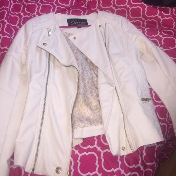 Leather Guess Jacket. Size Small