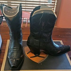 Ariat Cowgirl Boots