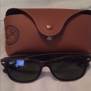 Wayfarer RayBans