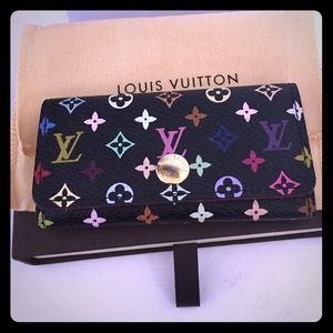 📍SOLD📍 LV Multi color Noir 4 key ring holder