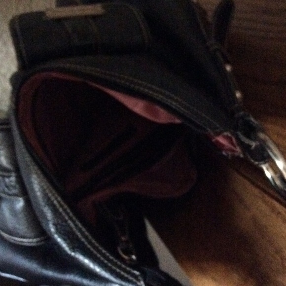 Purse - Picture 3 of 4