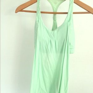 Lululemon no limits tank - Size 2