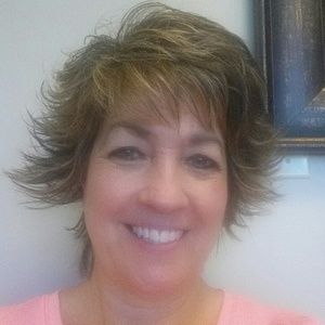 Meet your Posher, Brenda