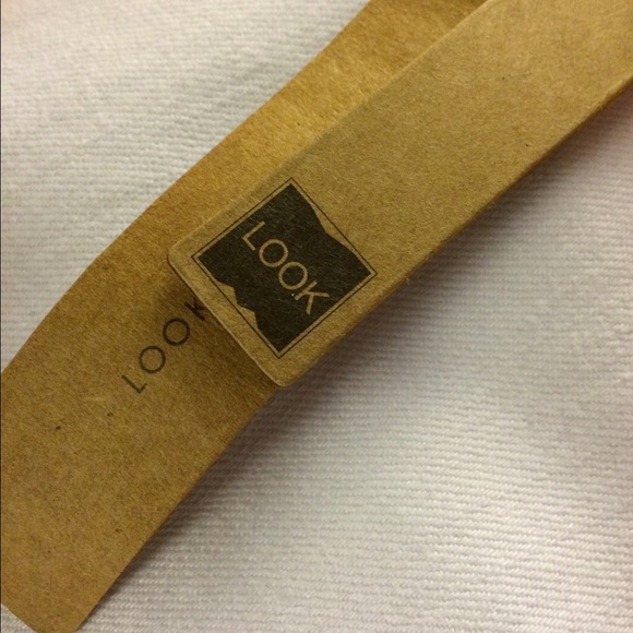 Look brand Coral colored Scarf - Picture 3 of 4