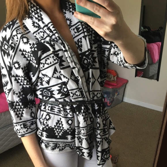 Gorgeous white and black cardigan