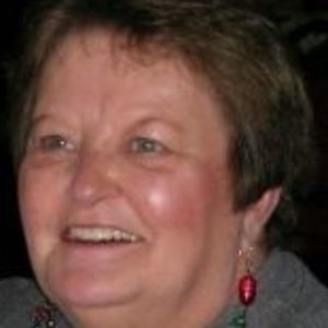 Meet your Posher, Mona