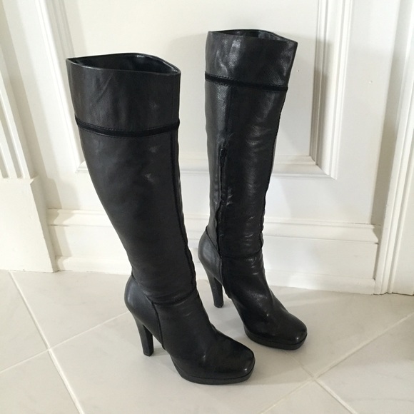 Jessica Simpson Black leather boots size 8