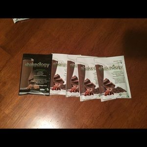 Beachbody chocolate shakeology