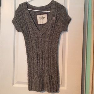 Abercrombie & Fitch top