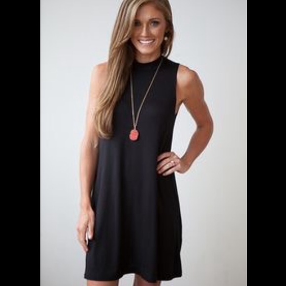 Black Sleeveless Dress
