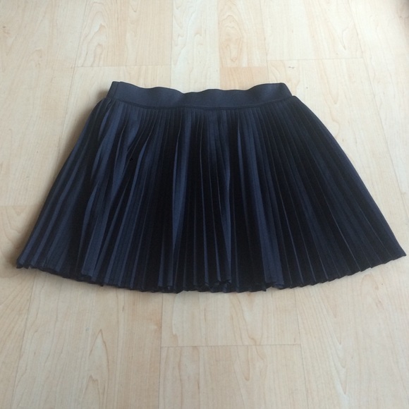 Black Pleated Skirt