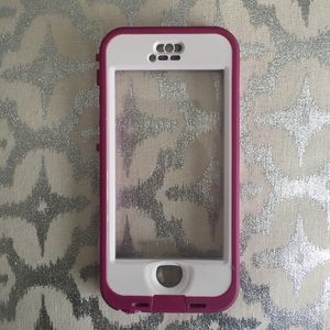 Lifeproof Nüüd Series Waterproof case