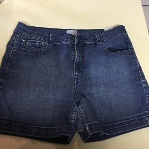 Levi 515 shorts