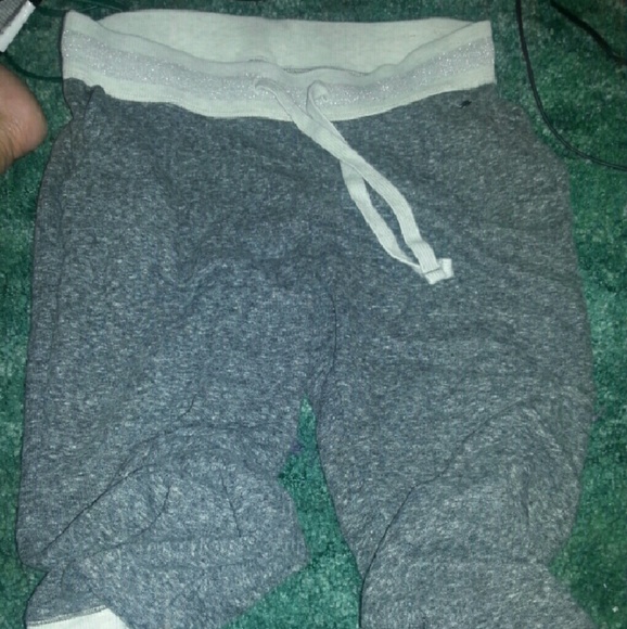 American Eagle joggers