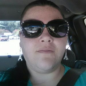 Meet your Posher, Ginger