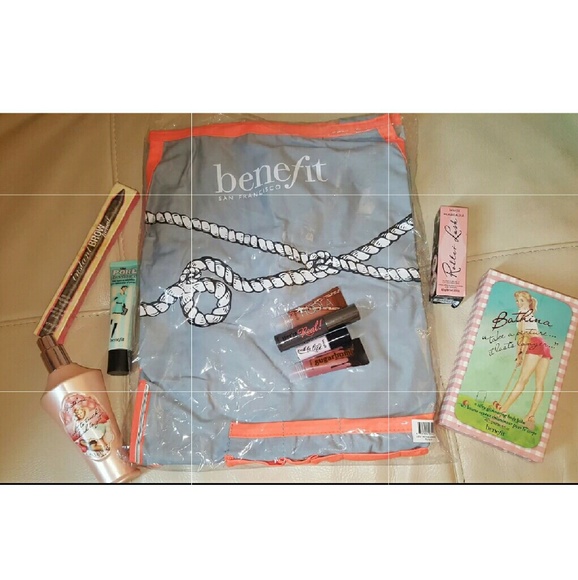 Benefit cosmetics lot
