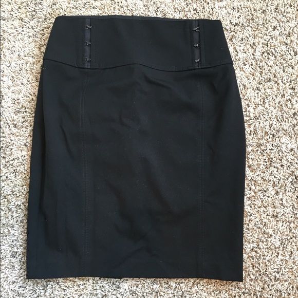 Express Pencil Skirt