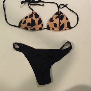 NWOT Victoria Secret swim bottoms