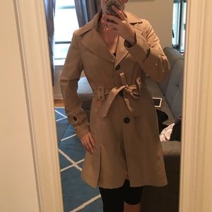 DKNY classic trench coat