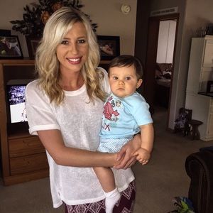 Meet your Posher, Crystal