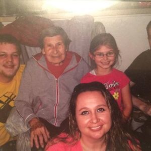 Meet your Posher, Lynn