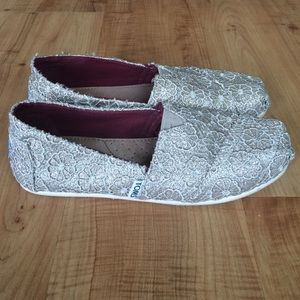 Crochet Glitter Toms women's size 7