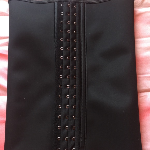High Quality Latex Waist Trainer Cincher - Picture 2 of 4