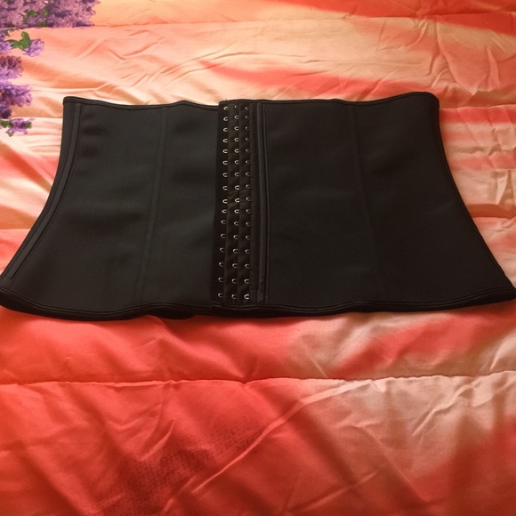 High Quality Latex Waist Trainer Cincher - Picture 3 of 4