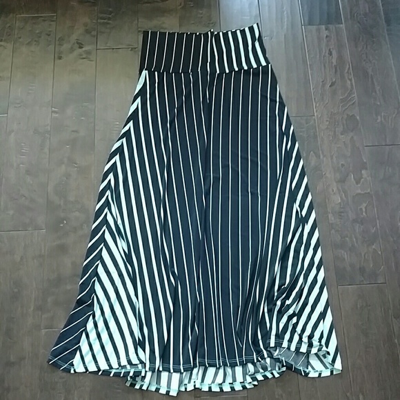 Maxi skirt