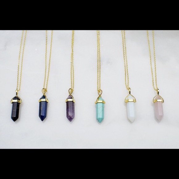 Natural Crystal Pendant Neclace - Picture 3 of 4