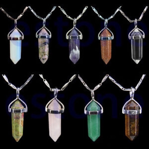 Natural Crystal Pendant Neclace - Picture 4 of 4