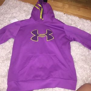 under armour sweatshirt