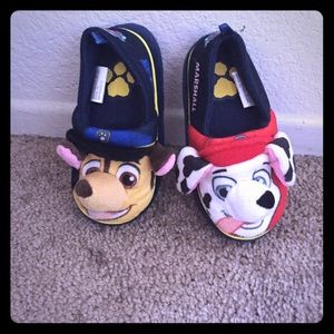 Paw patrol boy slippers. Size 7/8 never worn.