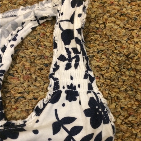 Top - Picture 4 of 4