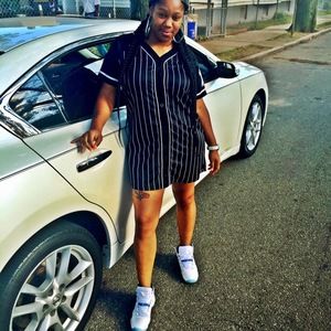 Meet your Posher, Yasmine