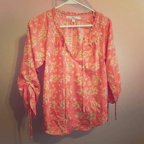 Quarter sleeve shirt