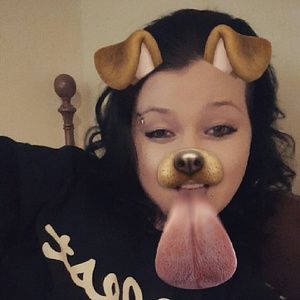 Meet your Posher, Breanna