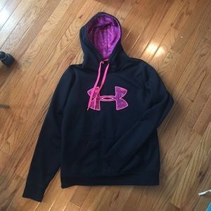 Under Armor Hoodie ✨ LAST CHANCE✨
